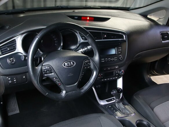 2018 Kia Ceed II Рестайлинг, чёрный, 1299000 рублей - вид 7