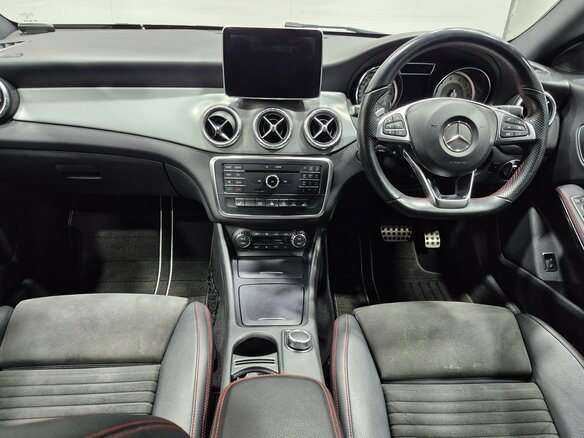 2015 Mercedes-Benz CLA 180 I (C117, X117), белый, 1599000 рублей - вид 10