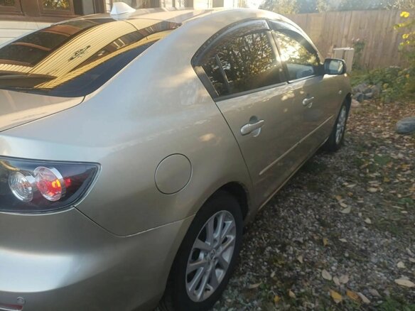 2008 Mazda 3 I (BK) Рестайлинг, золотистый, 400000 рублей - вид 5
