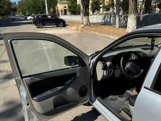 2008 Lada (ВАЗ) Kalina I, серебристый, 210000 рублей, вид 4