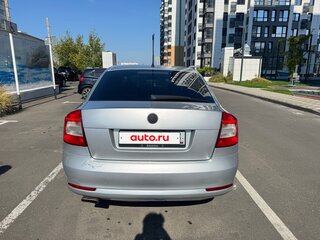 2010 Skoda Octavia II (A5) Рестайлинг, серебристый, 595000 рублей, вид 3