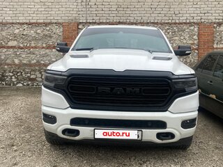 2019 Dodge RAM Crew Cab IV (DS/DJ), белый, 4600000 рублей, вид 2