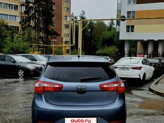 2014 Kia Rio 6-speed III, голубой, 570000 рублей, вид 5