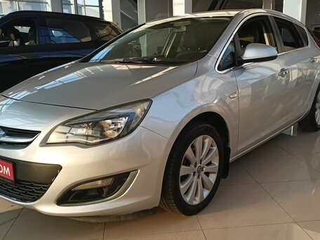 Opel Astra J Рестайлинг