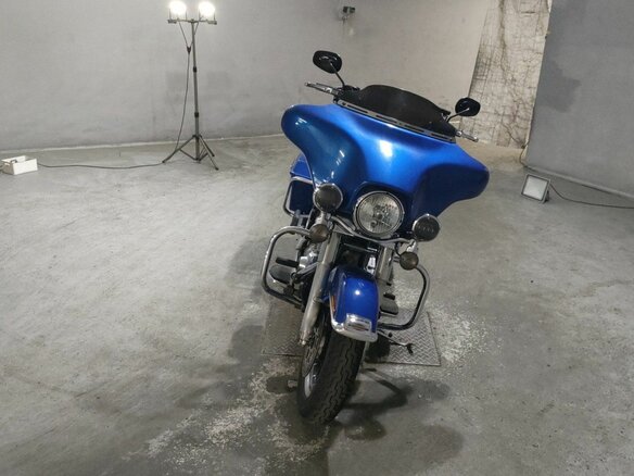 2007 Harley-Davidson Electra Glide, синий, 440000 рублей - вид 4
