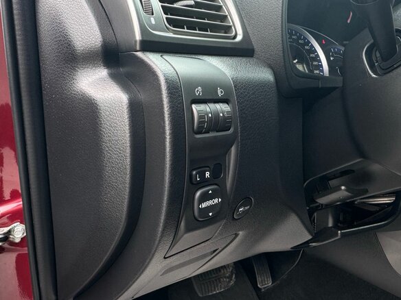 2011 Subaru Forester III, красный, 1149000 рублей - вид 21