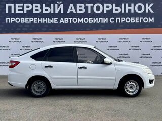 2015 Lada (ВАЗ) Granta I, белый, 399900 рублей, вид 4