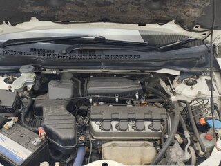 2002 Honda Stream I, белый, 280000 рублей, вид 4