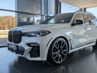 2019 BMW X7 40i I (G07), белый, 8800000 рублей, вид 1