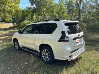 2019 Toyota Land Cruiser Prado 150 Series Рестайлинг 2, белый, 4100000 рублей, вид 5