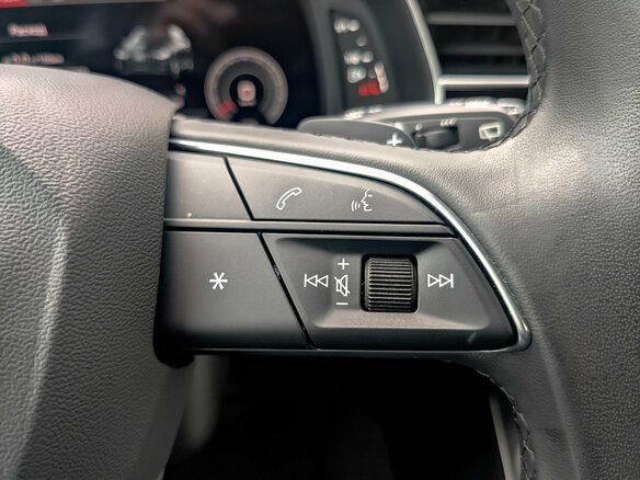 2023 Audi Q7 45 TFSI II (4M) Рестайлинг, чёрный, 7550000 рублей - вид 26
