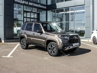 2026 Lada (ВАЗ) Niva Travel I Рестайлинг, коричневый, 1618000 рублей, вид 3
