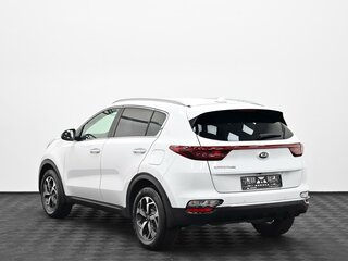 2019 Kia Sportage IV Рестайлинг, белый, 1915000 рублей, вид 4