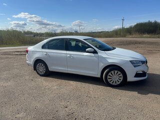 2021 Skoda Rapid II, белый, 1450000 рублей, вид 2