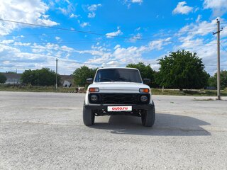 2013 Lada (ВАЗ) 2121 (4x4) I Рестайлинг, белый, 550000 рублей, вид 4