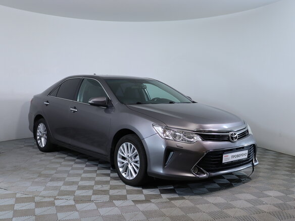 2015 Toyota Camry VII (XV50) Рестайлинг, серый, 1890000 рублей - вид 2