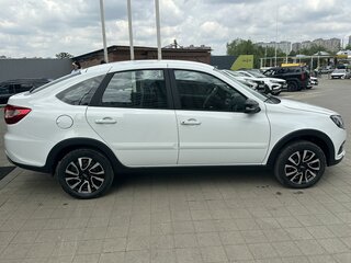2026 Lada (ВАЗ) Granta Active Cross I Рестайлинг, белый, 1246000 рублей, вид 4