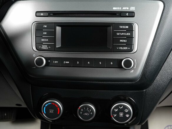 2015 Kia Rio III Рестайлинг, красный, 1169000 рублей - вид 15