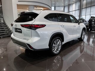 2026 Toyota Highlander IV (XU70), белый, 5570000 рублей, вид 5