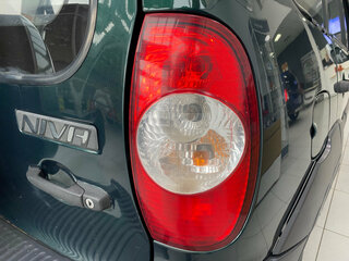 2015 Chevrolet Niva I Рестайлинг, зелёный, 660000 рублей, вид 5