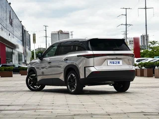 2026 Toyota bZ3X 50 kWh, золотистый, 2442000 рублей, вид 4