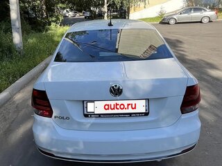2018 Volkswagen Polo V Рестайлинг, белый, 1650000 рублей, вид 5