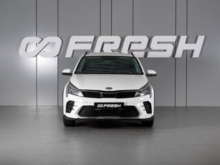 2021 Kia Rio X IV Рестайлинг, белый, 1849000 рублей, вид 3