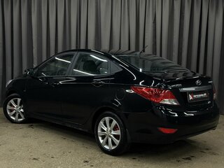 2011 Hyundai Solaris I, чёрный, 499777 рублей, вид 4