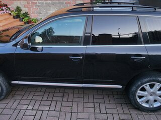 2008 Volkswagen Touareg I Рестайлинг, чёрный, 1100000 рублей, вид 3