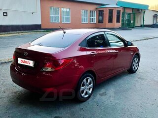 2014 Hyundai Solaris I, красный, 520000 рублей, вид 5
