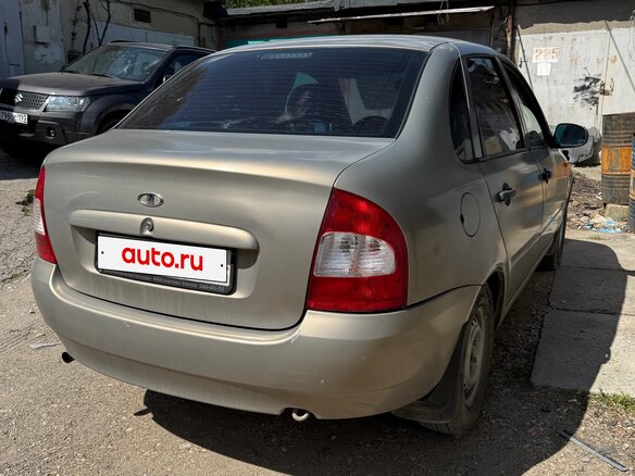 2009 Lada (ВАЗ) Kalina I, бежевый, 230000 рублей - вид 2