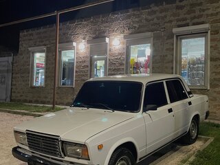 2004 Lada (ВАЗ) 2107, белый, 250000 рублей, вид 1