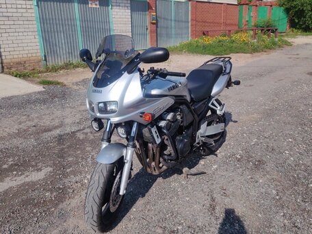 2000 Yamaha FZS600 Fazer, серебристый, 305000 рублей, вид 3