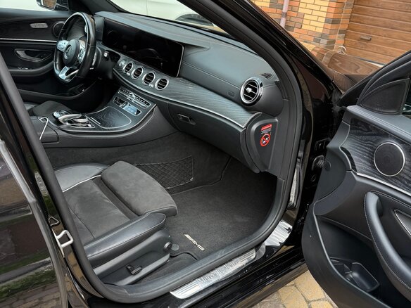 2019 Mercedes-Benz E-Класс 200 V (W213, S213, C238), чёрный - вид 6
