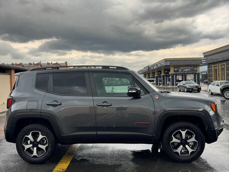 2022 Jeep Renegade I Рестайлинг, серый, 2280000 рублей, вид 3