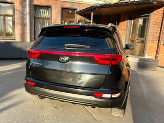 2017 Kia Sportage IV, чёрный, 1700000 рублей, вид 5
