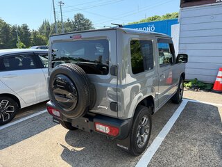 2022 Suzuki Jimny Kei car IV, серый, 1370000 рублей, вид 4