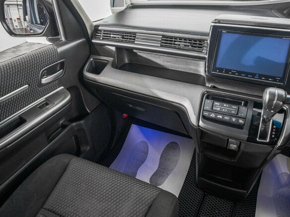 2016 Honda Stepwgn V, синий, 2049000 рублей - вид 19