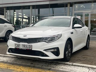 2019 Kia Optima IV Рестайлинг, белый, 1420000 рублей, вид 2