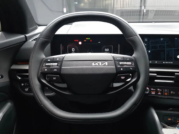 2026 Kia Sportage V Рестайлинг, чёрный, 5650000 рублей - вид 15