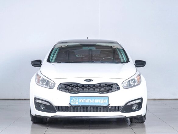 2016 Kia Ceed II Рестайлинг, белый - вид 1