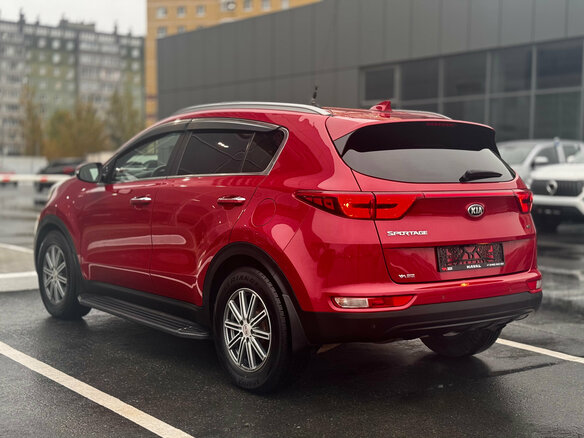 2017 Kia Sportage IV, красный, 1660000 рублей - вид 8