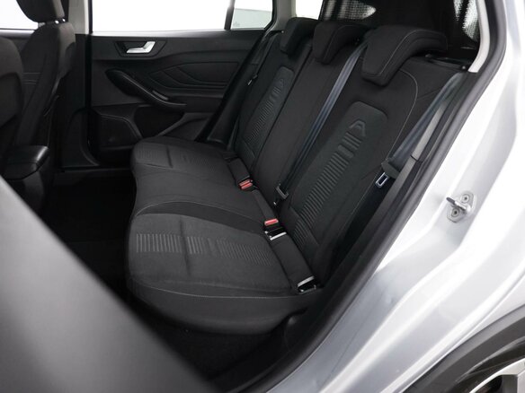 2019 Ford Focus Active IV, серебристый - вид 9