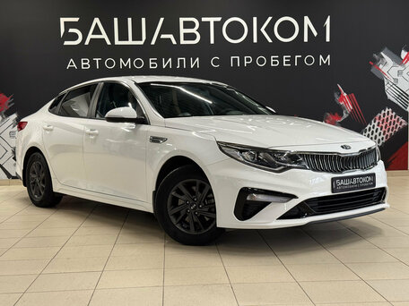 2019 Kia Optima IV Рестайлинг, белый, 1760000 рублей, вид 3