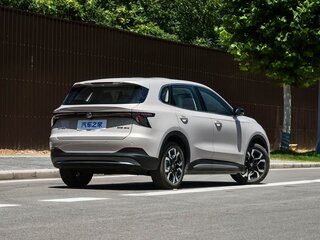 2026 MG 4X, бежевый, 2690000 рублей, вид 4