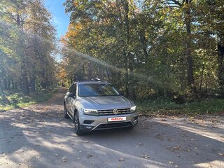 2020 Volkswagen Tiguan II, серый, 2250000 рублей, вид 4