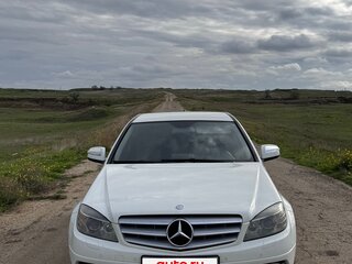 2007 Mercedes-Benz C-Класс 280 III (W204), белый, 1400000 рублей, вид 2