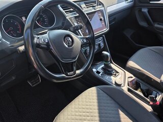 2020 Volkswagen Tiguan II, серый, 2400000 рублей, вид 5