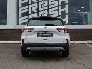 2020 Ford Kuga III, белый, 2349000 рублей, вид 4