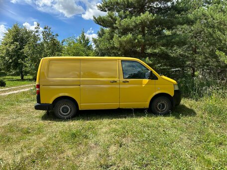 2008 Volkswagen Transporter, жёлтый, 900000 рублей, вид 1